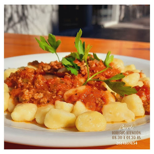 Gral. Julio Argentino Roca 402, M5539 Las Heras, Mendoza