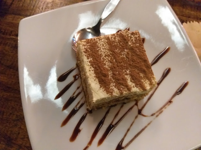 Av. Dos de Mayo 732, San Isidro 15073, Perú