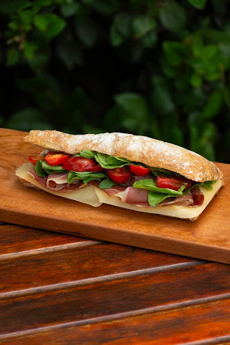 Comentarii opinii despre Krouton Panadería