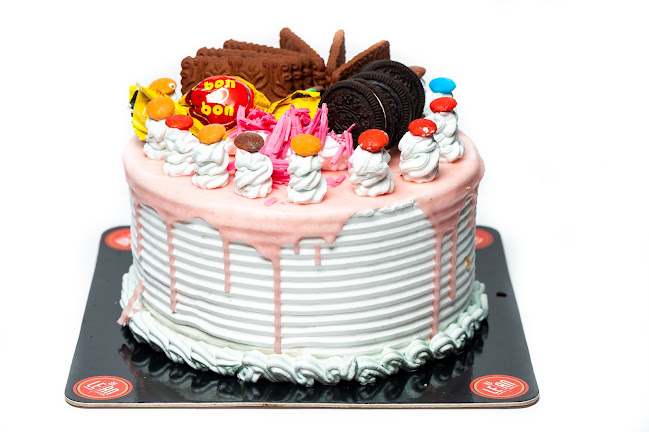 Comentarii opinii despre Panadería y Confitería Le An - Sucursal Cno Centenario e/503 y 504