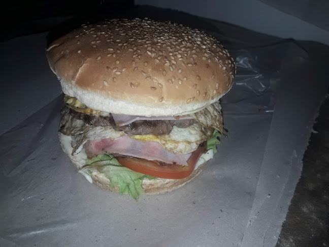 Burger Cueva - Corrientes