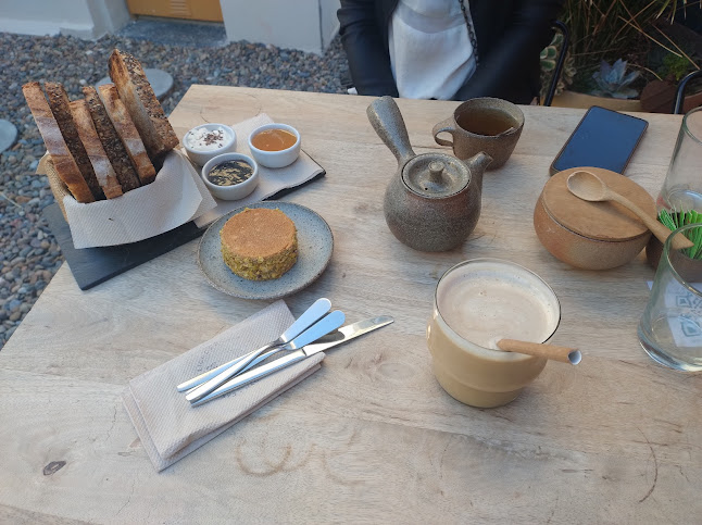 Opinii despre Casa Hulpe - Café de Especialidad în Puerto Madryn - Gastronomía y hostelería