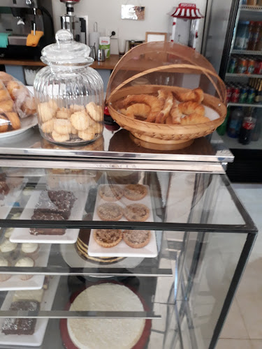 Monseñor Larumbe 699, B1640GXM Martínez, Provincia de Buenos Aires, Argentina