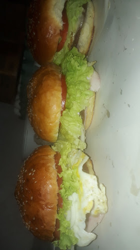 Opinii despre Arrayanes 136 în Gral. Rodríguez - Gastronomía y hostelería