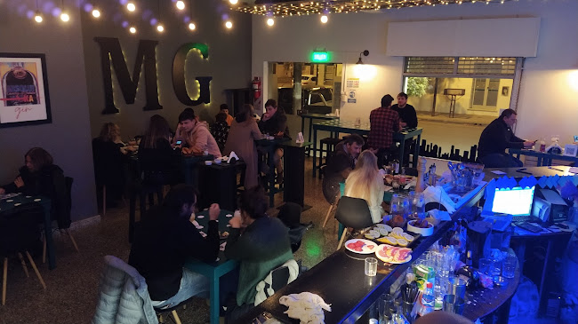 Opinii despre Mundo Ginebra în Azul - Gastronomía y hostelería