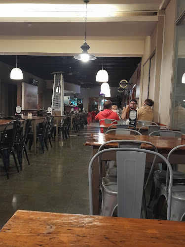 Colón Pizzas y Lomos - San Francisco