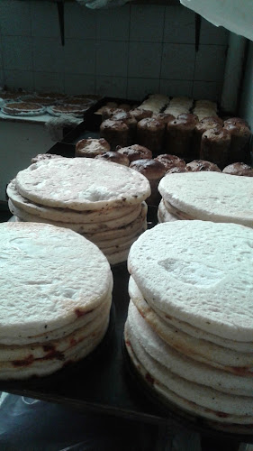 Opinii despre La Nueva Confiteria în Piñeyro - Gastronomía y hostelería