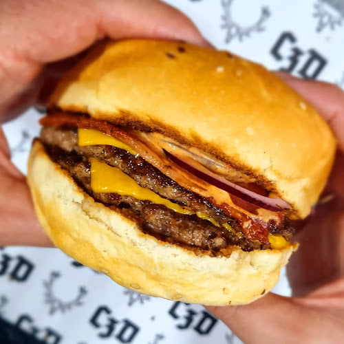 Cazadora - Hamburgueseria - Córdoba