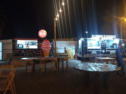 Esquina Dorrego Patio Cervecero Y Gastronómico