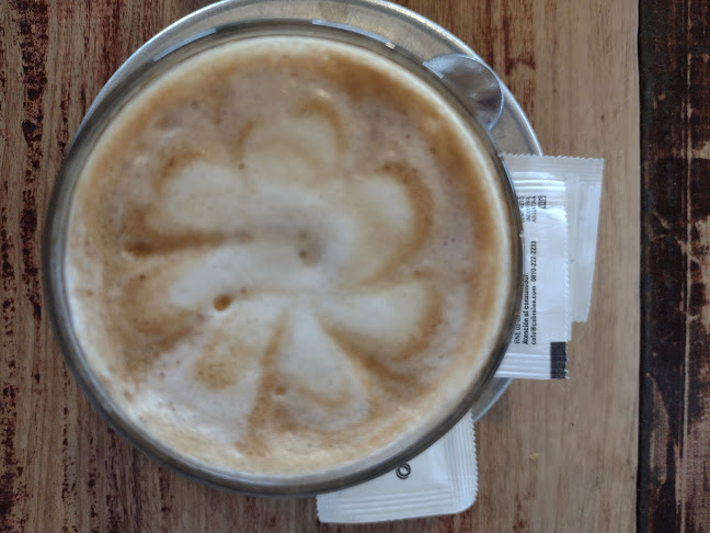 Comentarii opinii despre Adorado Cafe & Bar