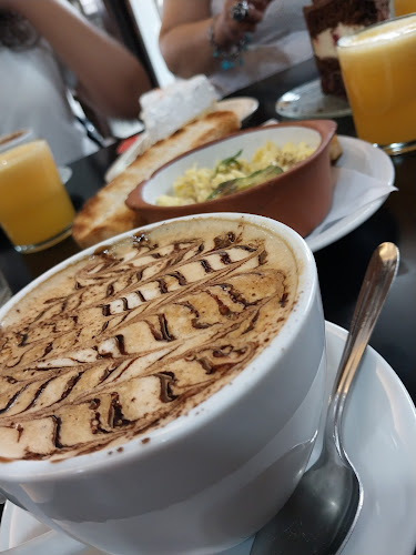 Tina cafetería - San Martín