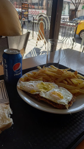 Comentarii opinii despre Lomitos 2x1 - Av. Colón y Santa Fe