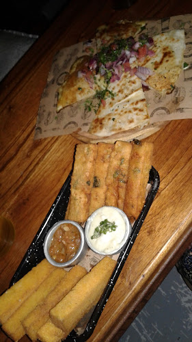 Av. del Libertador 570, B1638 Vicente López, Provincia de Buenos Aires