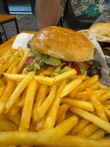 JK Burger Store - Gral. Roca