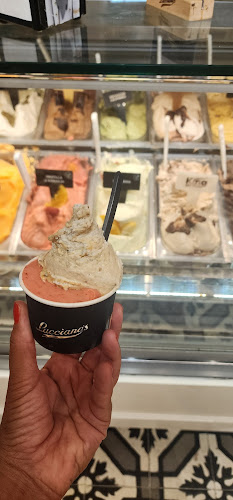 Opinii despre Lucciano's în AOM - Gastronomía y hostelería