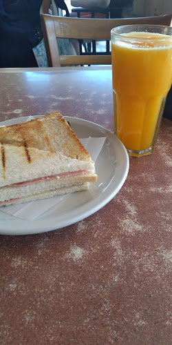 Opinii despre Barbarians în Puerto Madryn - Gastronomía y hostelería