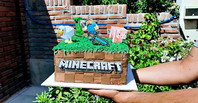 Astor Piazzola 1490, Q8300 Neuquén