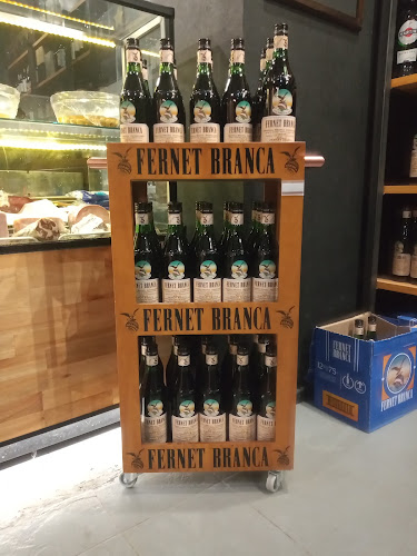 Ciento Once Almacen - Gastronomía y hostelería