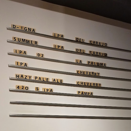 Comentarii opinii despre De Garage