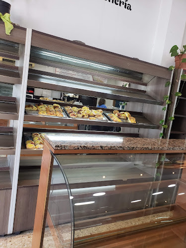 Av. Hipólito Yrigoyen 3943, B1824 AAI, Provincia de Buenos Aires