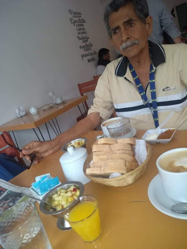 Cafeteria & Panaderia Regional - G4200IJE