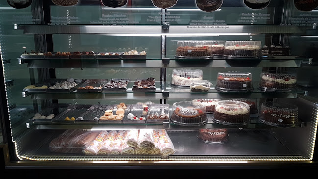 Comentarii opinii despre Panaderia y Confiteria la Nacion