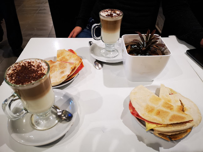 Comentarii opinii despre Tizhianna Café Resto