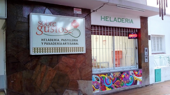 Sobre Gustos - Santa Lucía