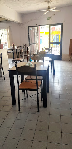 La Cantina Resto Bar