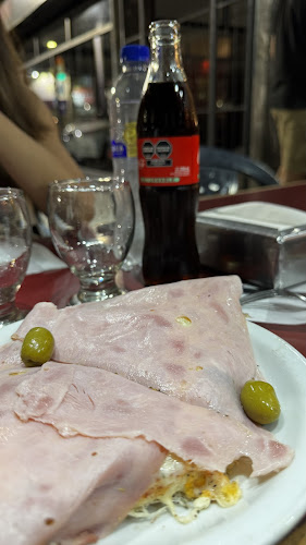 Opinii despre Pizzería Capri Godoy Cruz în Godoy Cruz - Gastronomía y hostelería