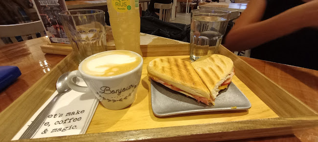 Av. Constitución 4399, B7600 Mar del Plata, Provincia de Buenos Aires