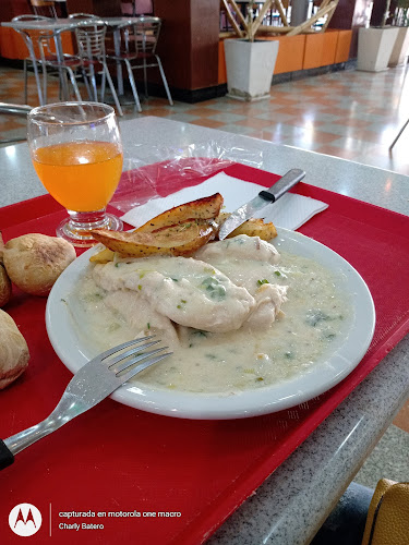 Opinii despre El Patio De Comidas Del Vea în San Juan - Gastronomía y hostelería