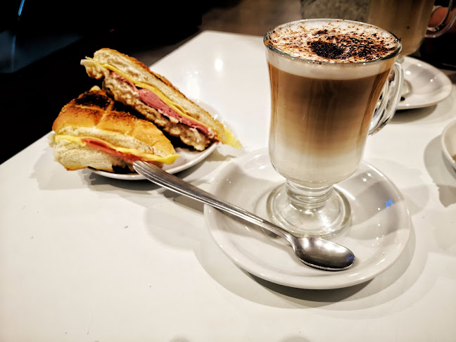 Tizhianna Café Resto - Gastronomía y hostelería