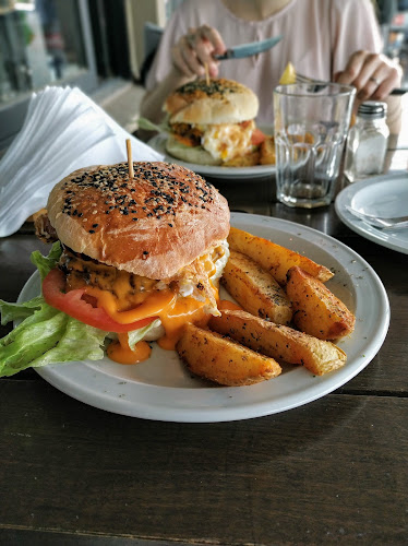 The Bronx Restó Bar