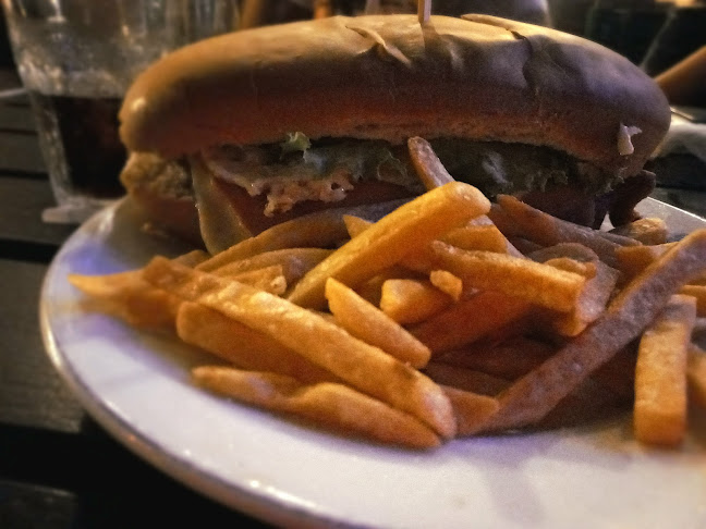 Colón Pizzas y Lomos - San Francisco