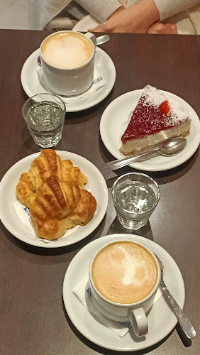 Av. San Martín 948, M5501 Godoy Cruz, Mendoza