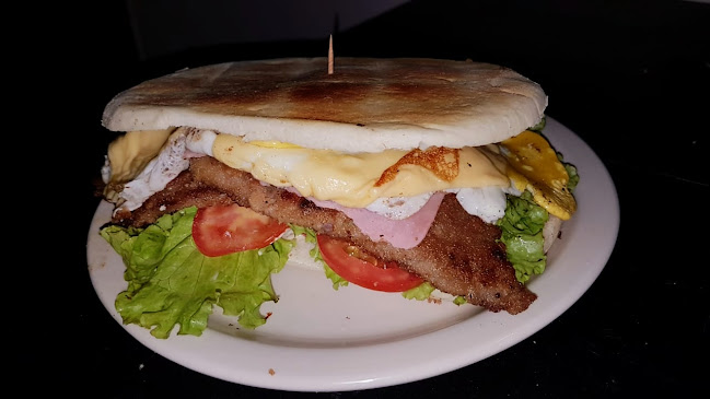 Opinii despre PRETO HAMBURGUESERIA în Corrientes - Gastronomía y hostelería