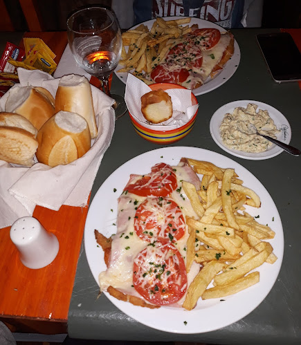 A. P. Bell 438, U9100 Trelew, Chubut