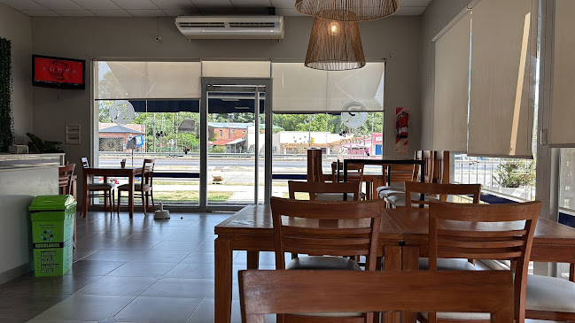 Opinii despre Heladería Rincón în Santa Fe de la Vera Cruz - Gastronomía y hostelería