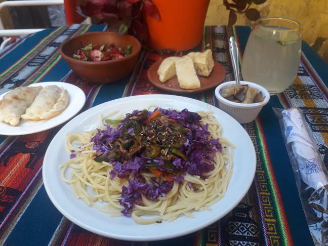 Comentarii opinii despre Casa Tomada