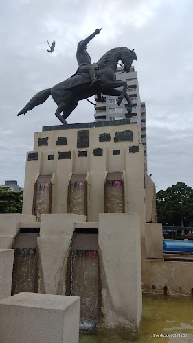 Burgos 652, B7300 Azul, Provincia de Buenos Aires