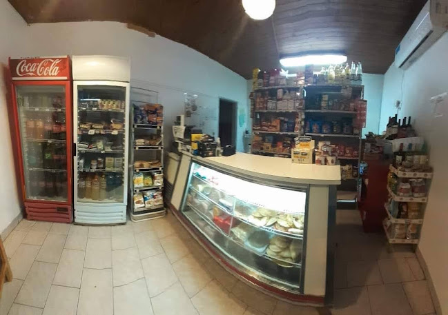 Sandwichería y fiambrería Mega Miga - Pergamino