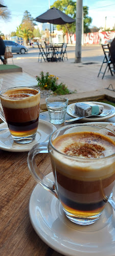 Comentarii opinii despre Tina cafetería