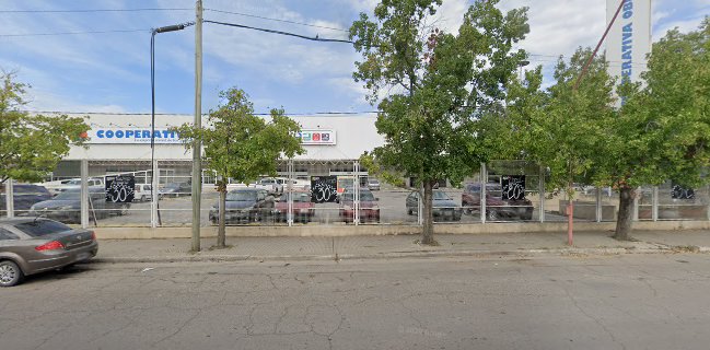 Patio De Comidas Azul
