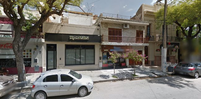 Roonin Bar Resto Bar