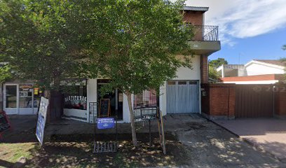 Adonai Pizzeria y Heladeria