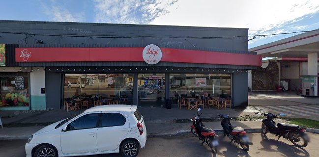 Luigi Heladeria y Pastelería