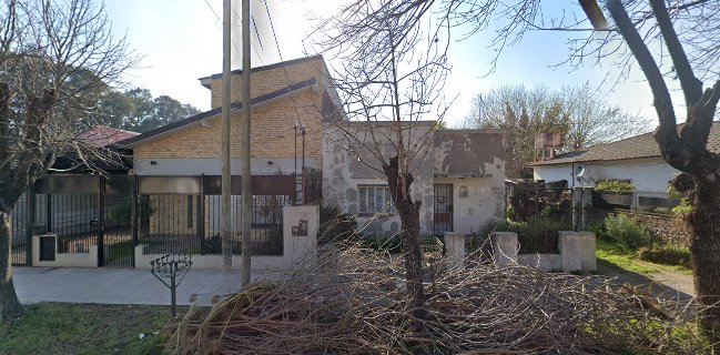 Pizzería La Farola - Alvear 808