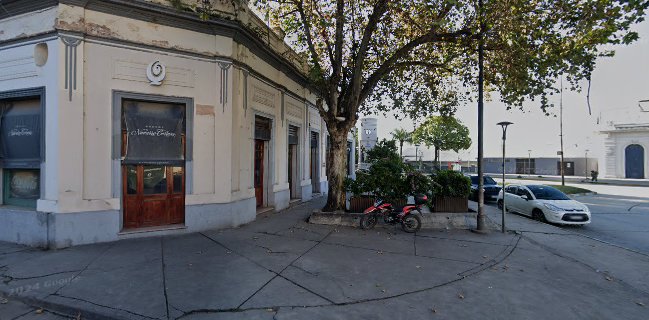 Los Naranjos de Urquiza