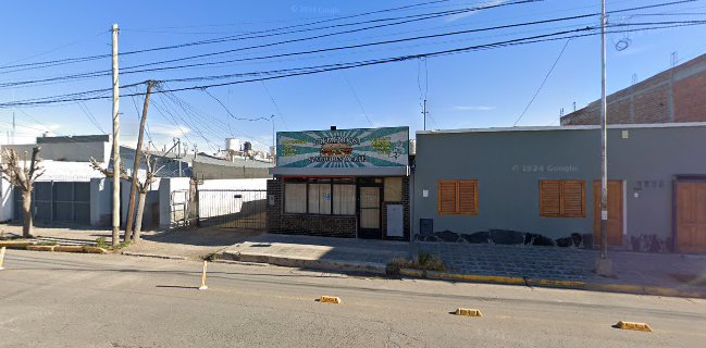 Son de 10 empanadas y pizzas